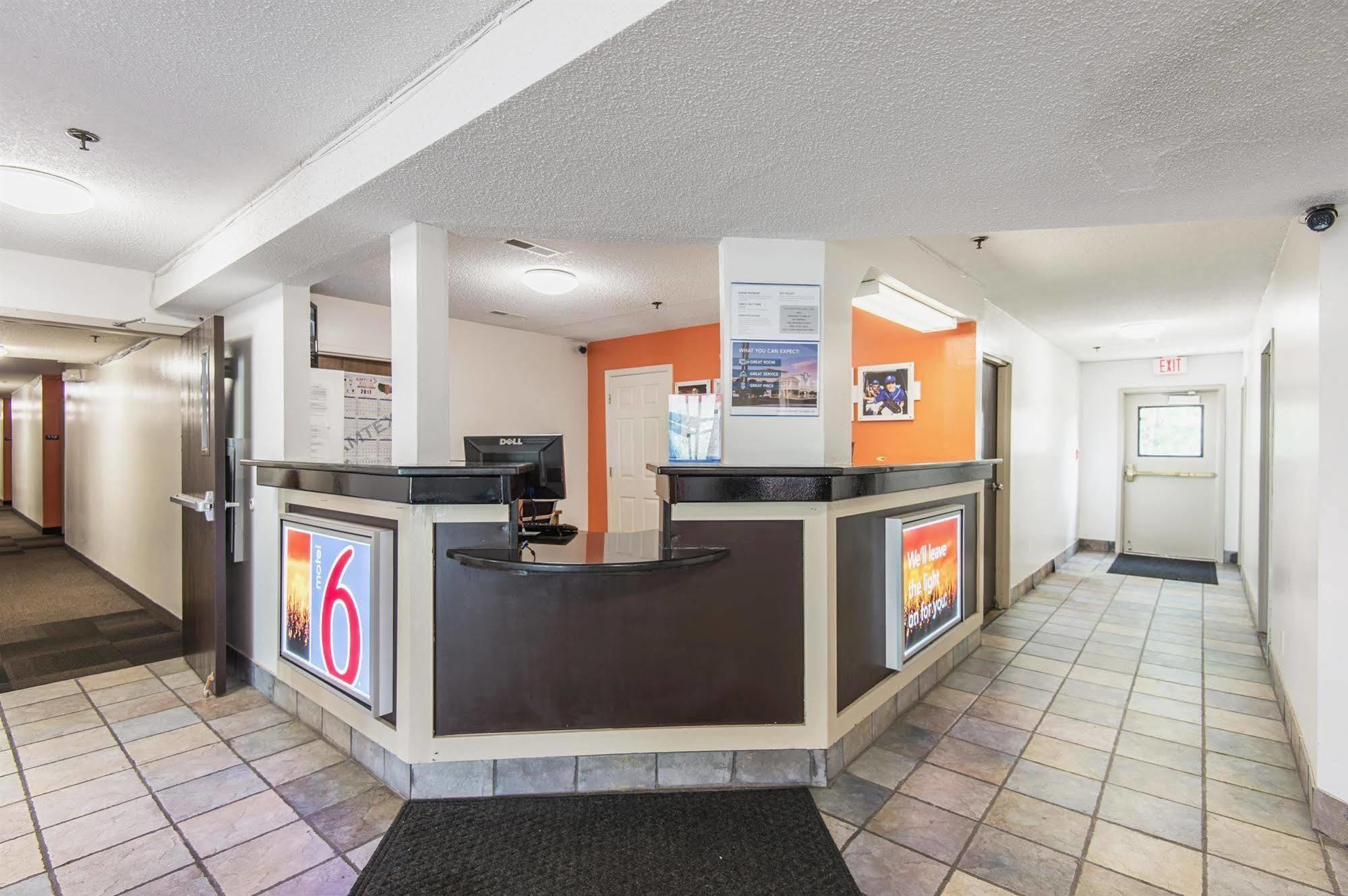 Motel 6-Lawrence, Ks Exterior photo